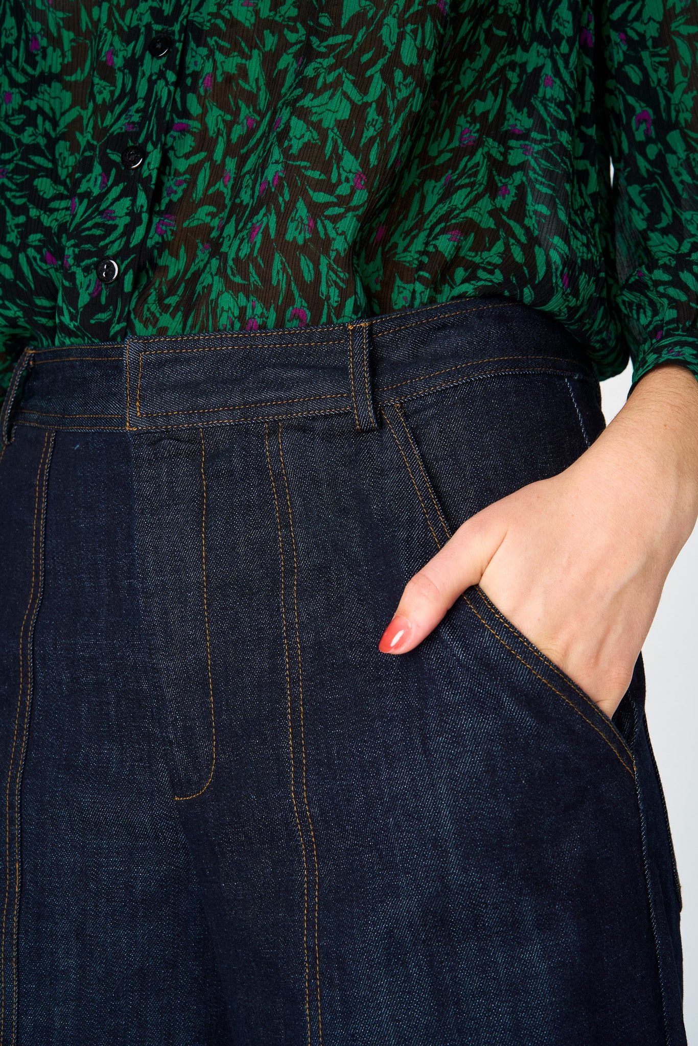 Contrast stitching on dark denim Hepburn Trousers.