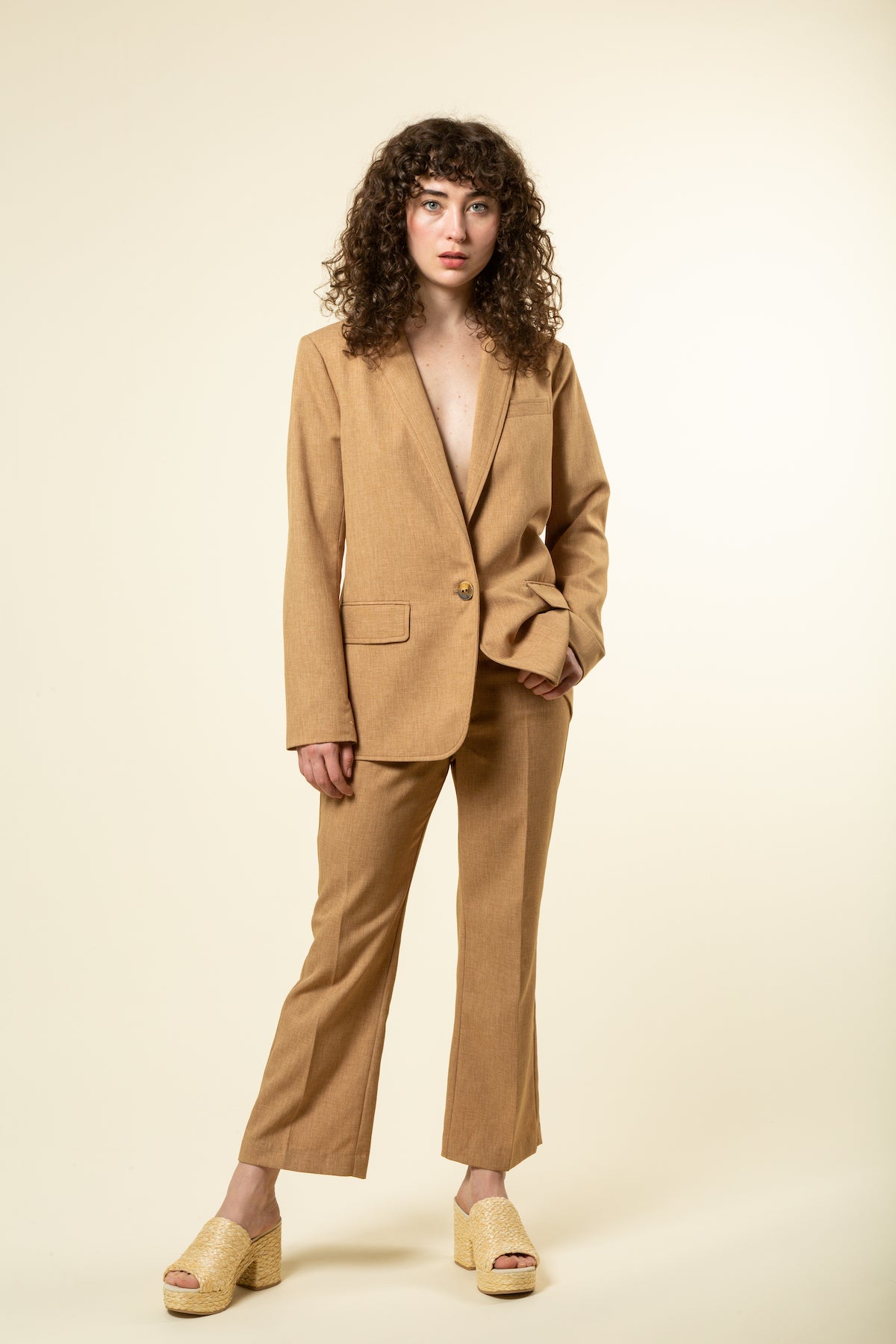 Camel boyfriend blazer